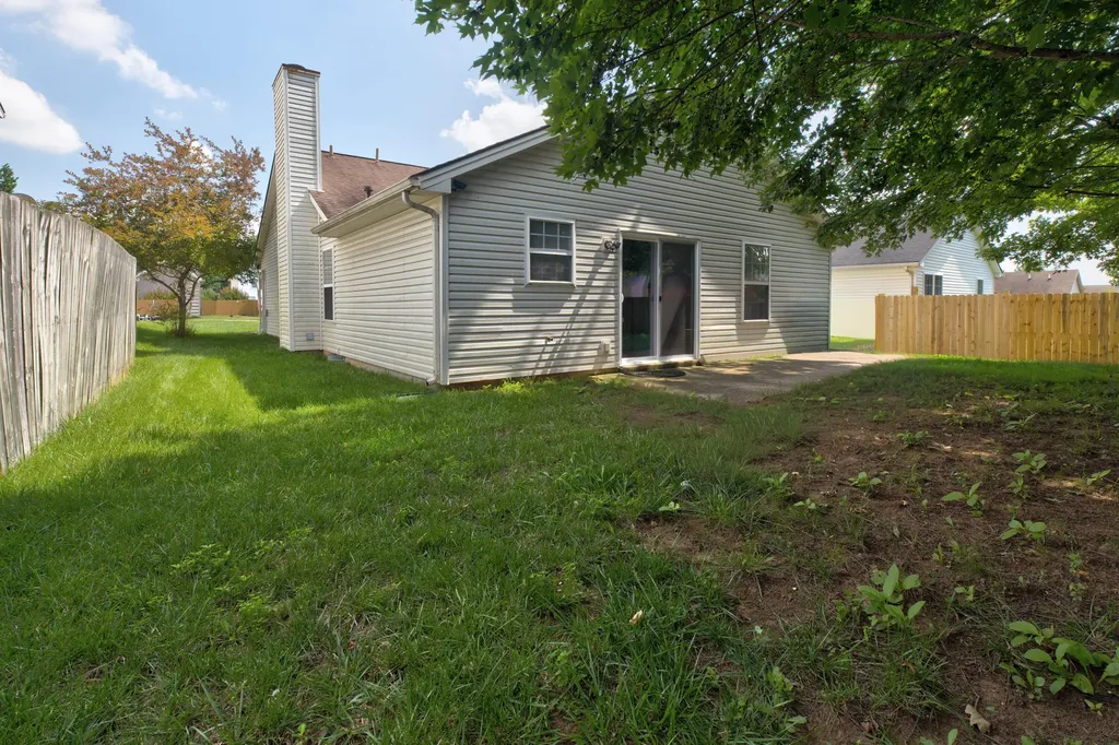 124 W Chopin Way Georgetown KY 40324