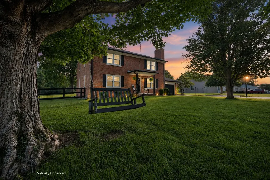 5061 Mt Horeb Pike Lexington KY 40511