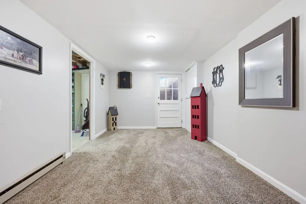 5061 Mt Horeb Pike Lexington KY 40511