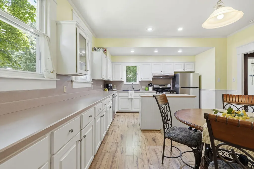 615 S 2nd Street Mayfield KY 42066