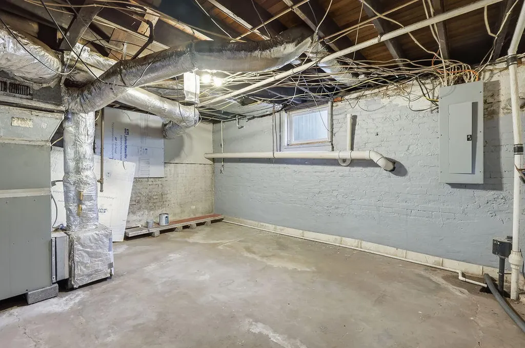 615 S 2nd Street Mayfield KY 42066