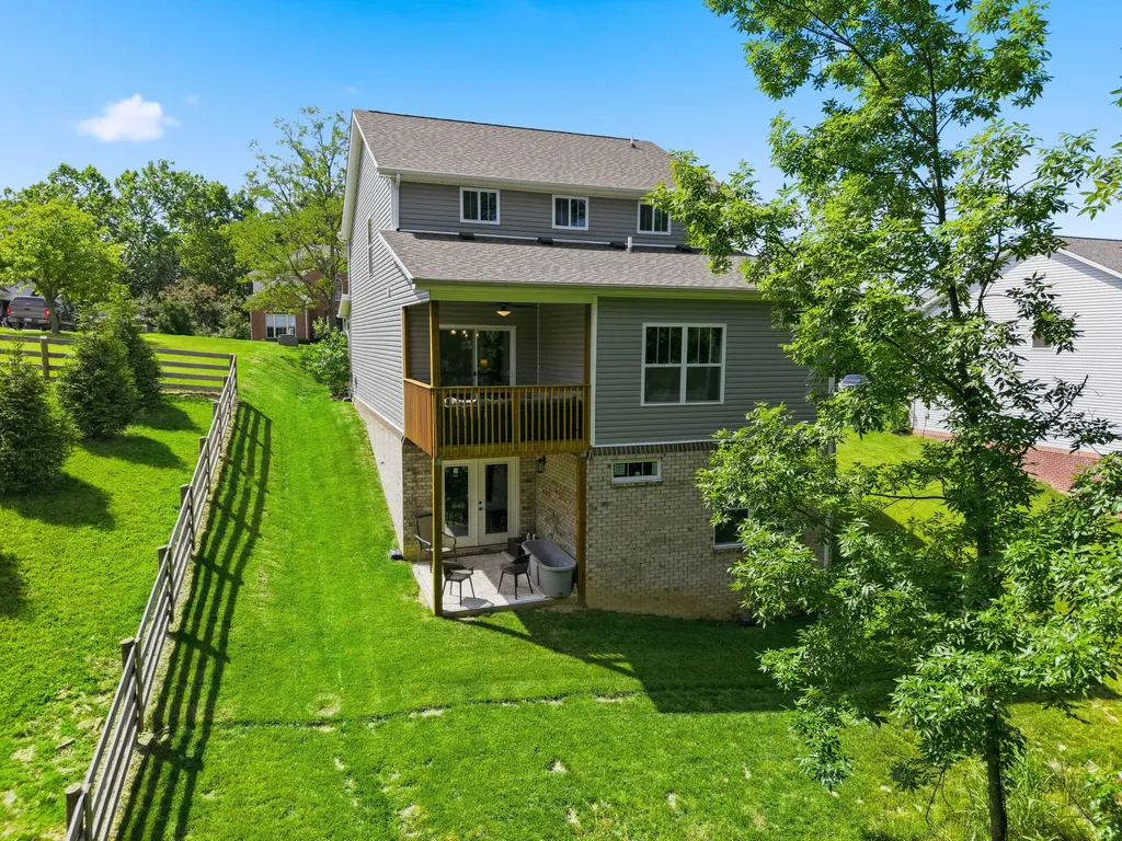 120 Blackberry Court Georgetown KY 40324