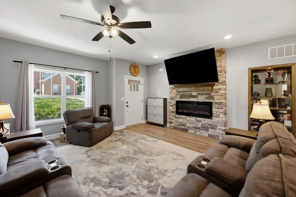 120 Blackberry Court Georgetown KY 40324