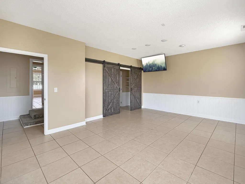 150 Wrather Road Murray KY 42071