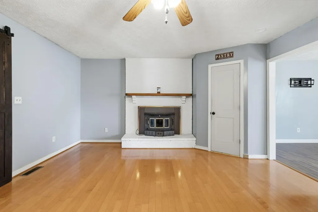13 Bel Air Drive Winchester KY 40391