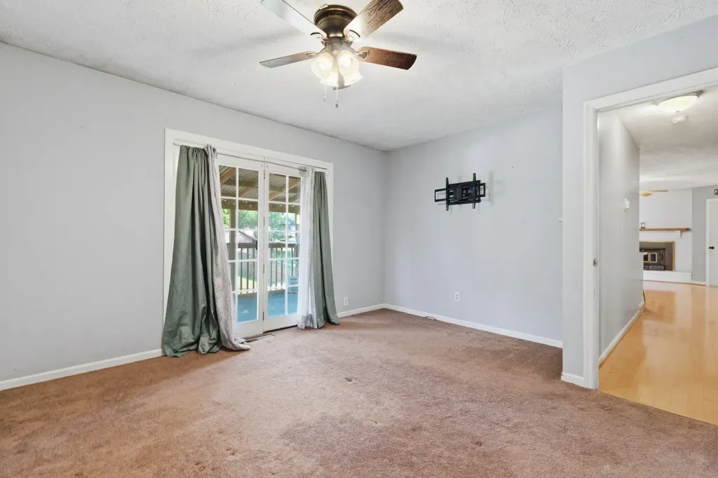 13 Bel Air Drive Winchester KY 40391