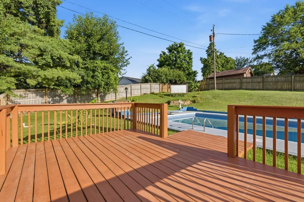 13 Bel Air Drive Winchester KY 40391