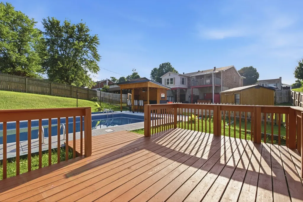 13 Bel Air Drive Winchester KY 40391