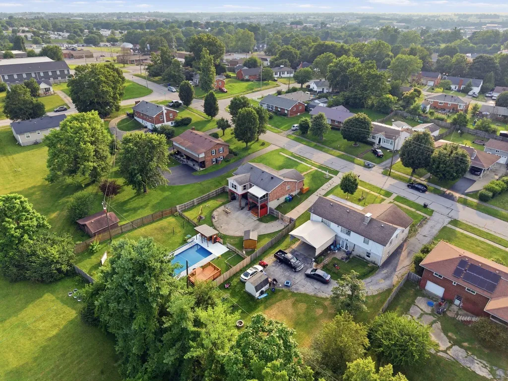 13 Bel Air Drive Winchester KY 40391