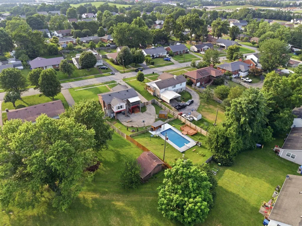 13 Bel Air Drive Winchester KY 40391