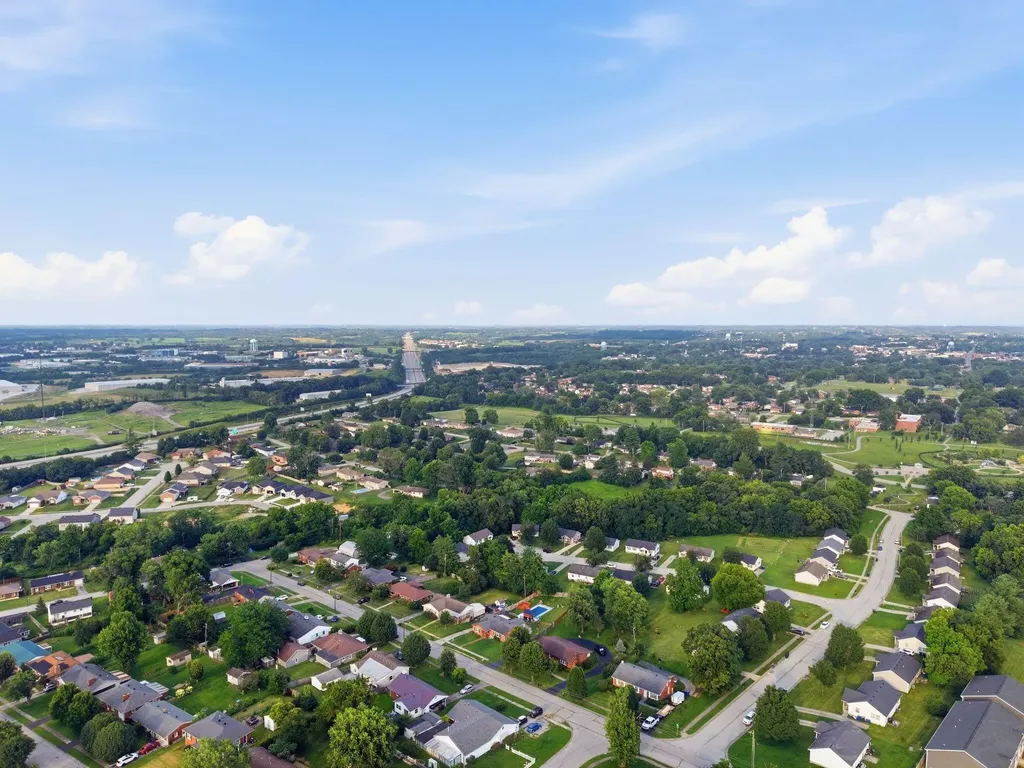 13 Bel Air Drive Winchester KY 40391