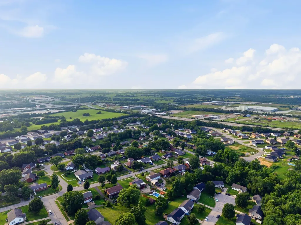 13 Bel Air Drive Winchester KY 40391