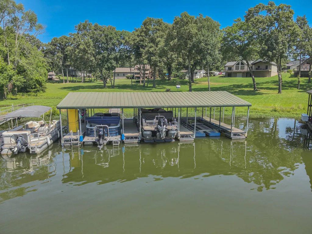 136 Lake Drive Benton KY 42025