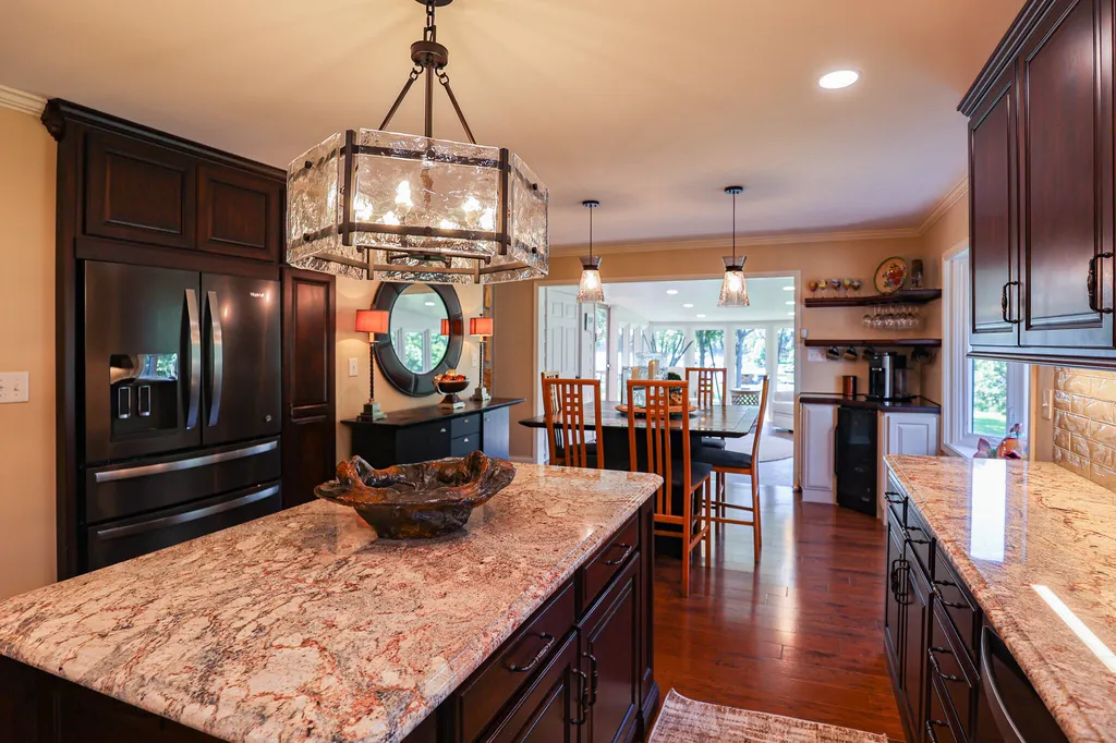 136 Lake Drive Benton KY 42025