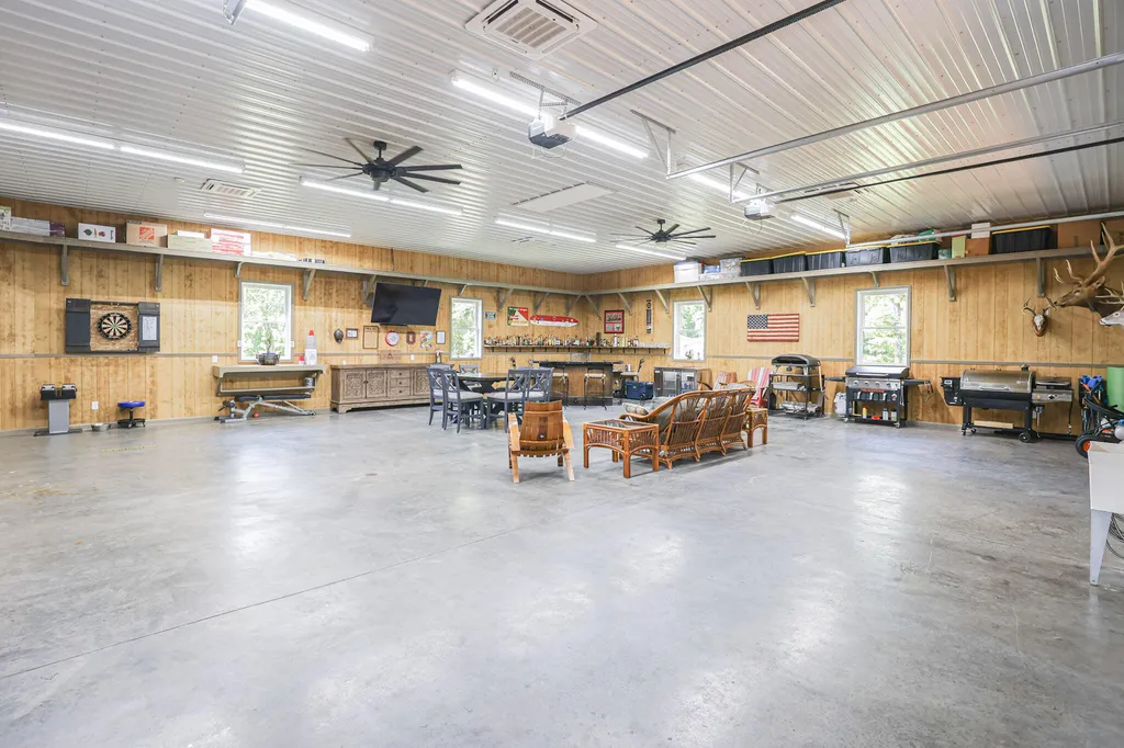 136 Lake Drive Benton KY 42025