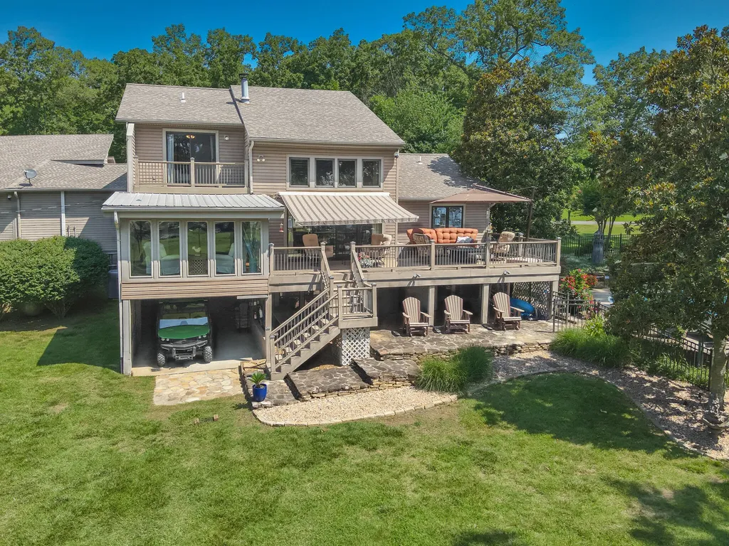 136 Lake Drive Benton KY 42025