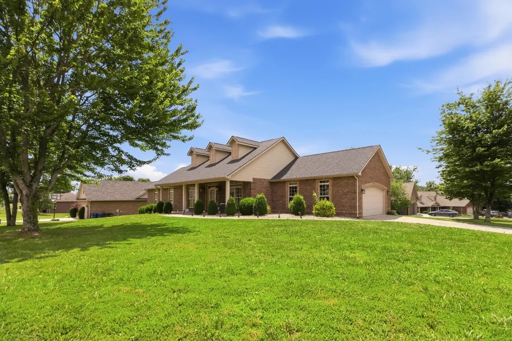 211 White Tail Run Somerset KY 42503