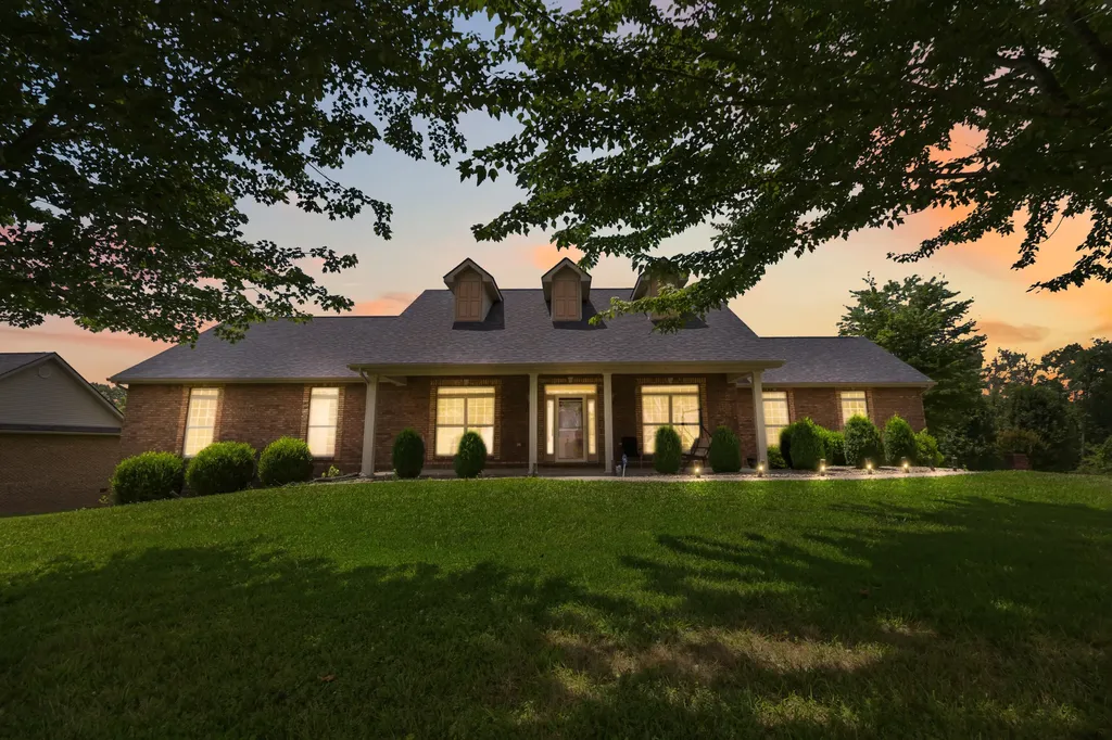 211 White Tail Run Somerset KY 42503