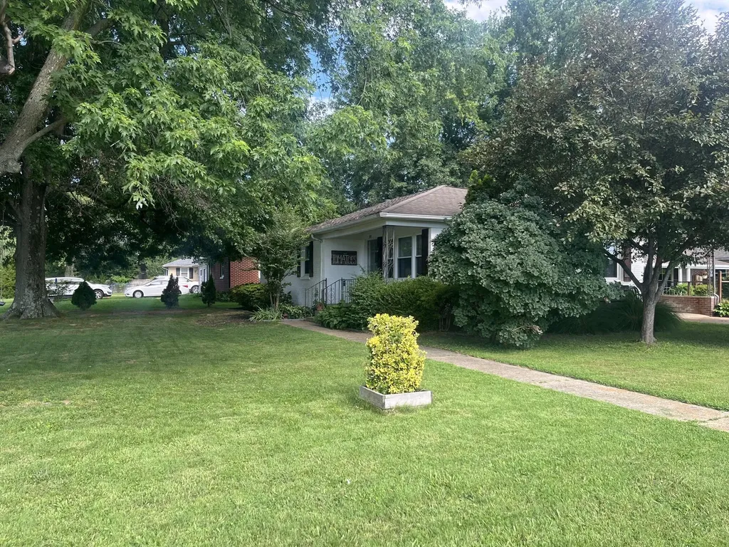 301 Macedonia Street Mayfield KY 42066