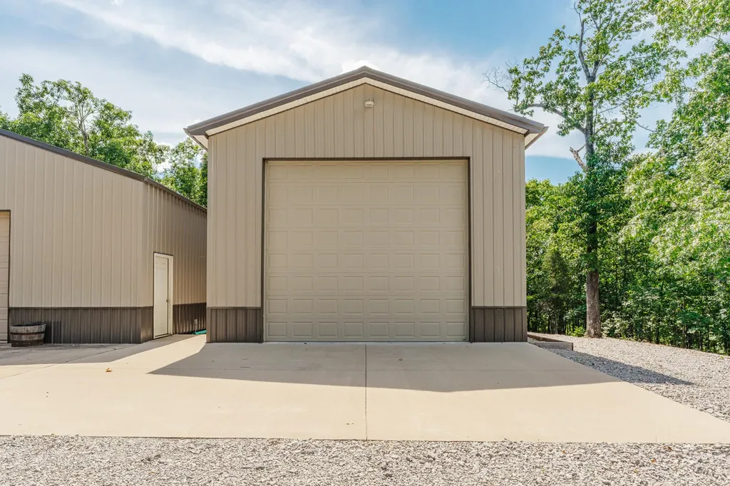 3115 Island Ford Road Madisonville KY 42431