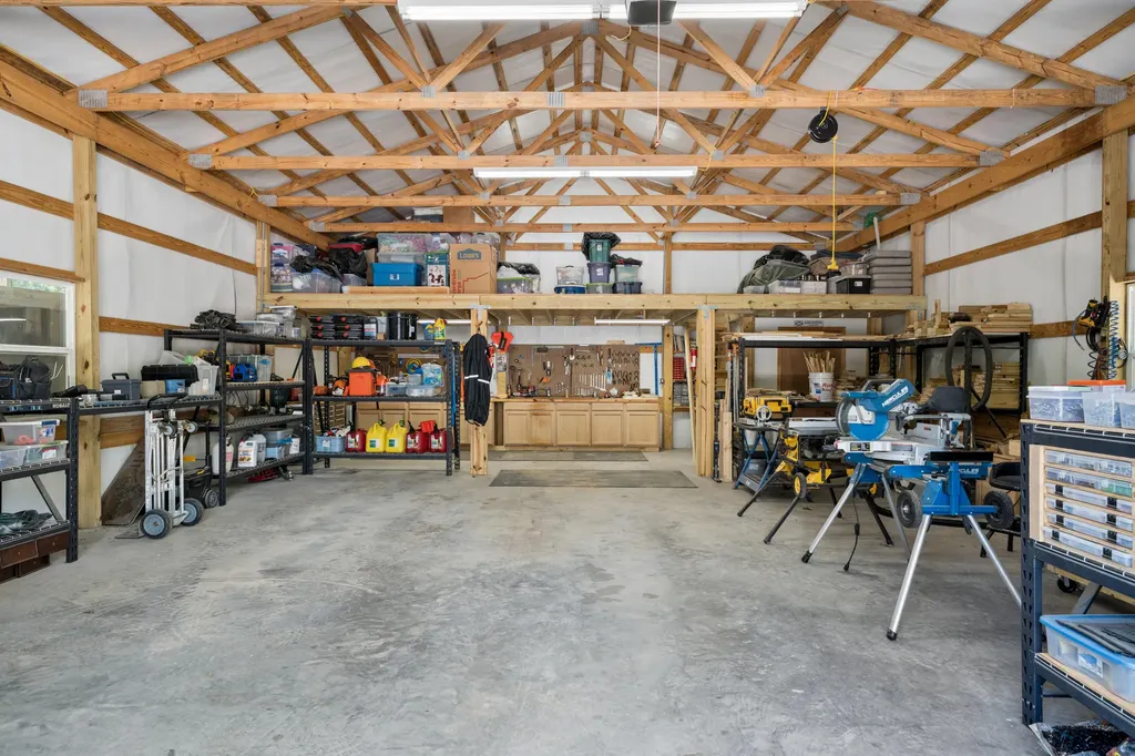3115 Island Ford Road Madisonville KY 42431