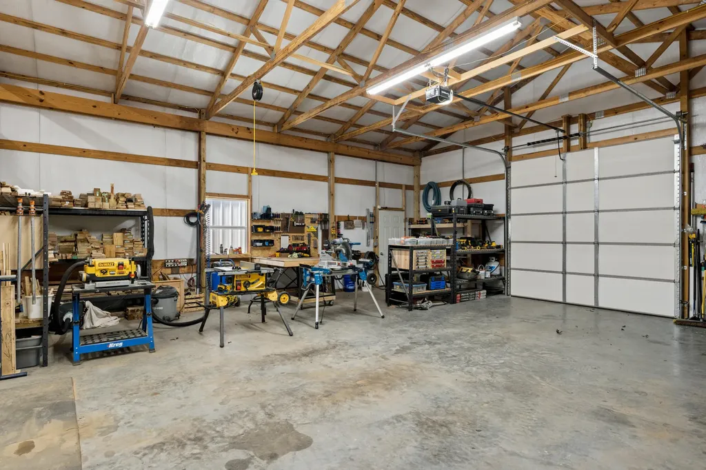 3115 Island Ford Road Madisonville KY 42431