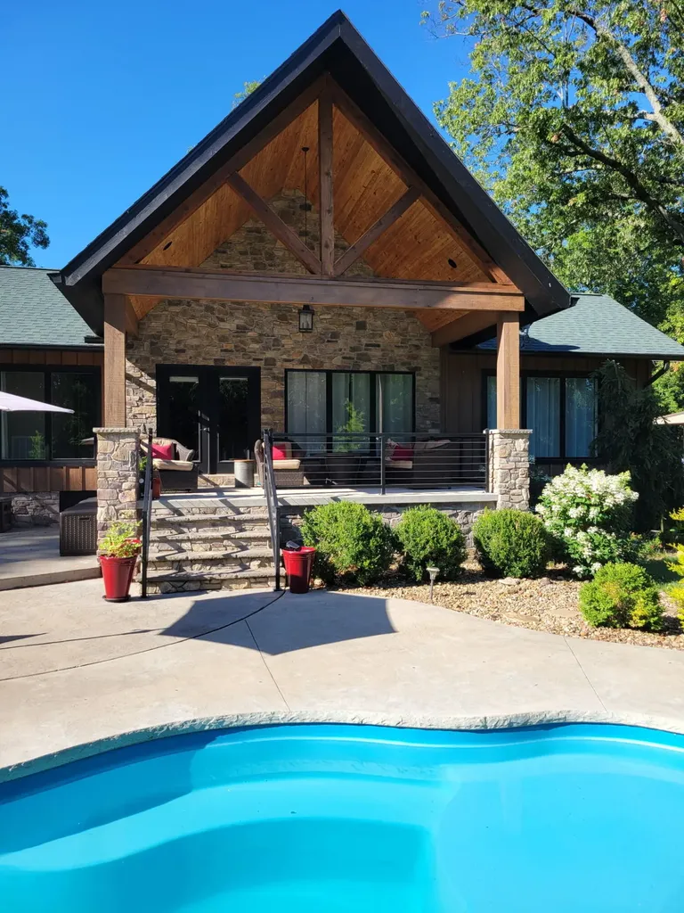 3115 Island Ford Road Madisonville KY 42431