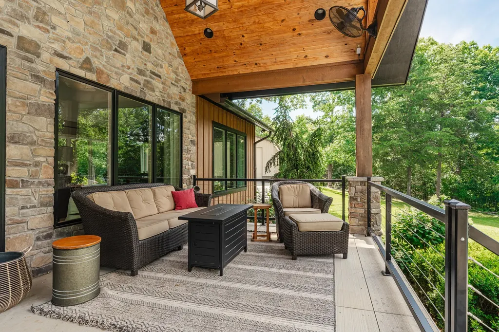 3115 Island Ford Road Madisonville KY 42431