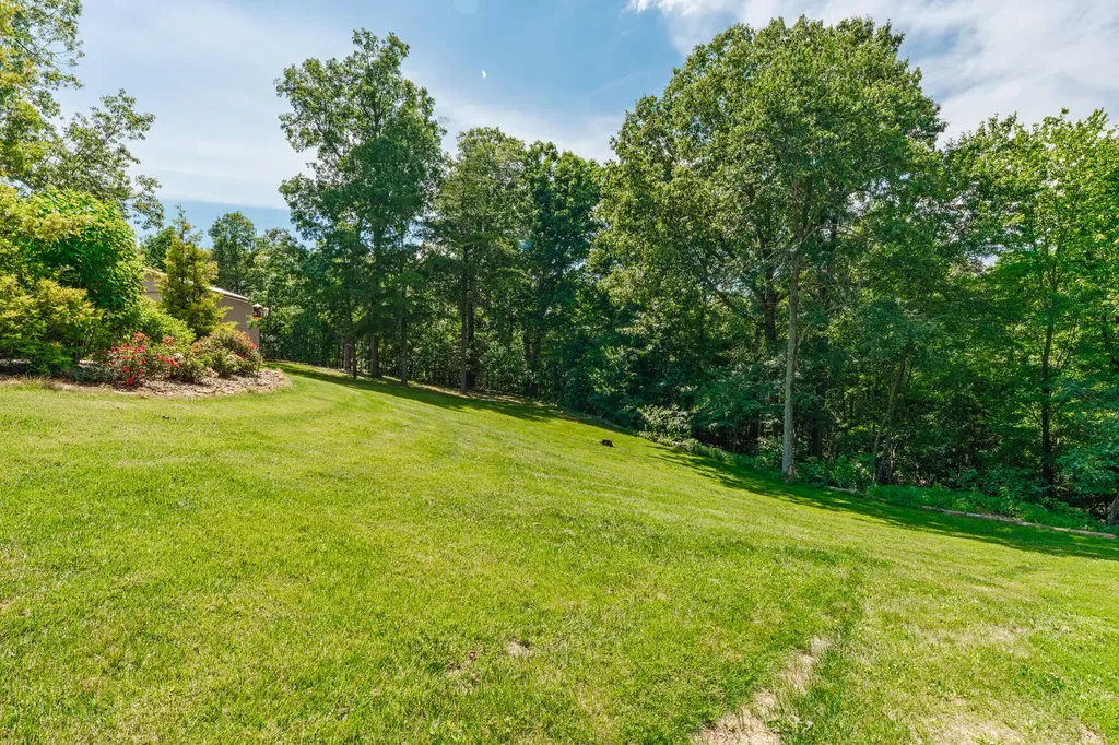 3115 Island Ford Road Madisonville KY 42431