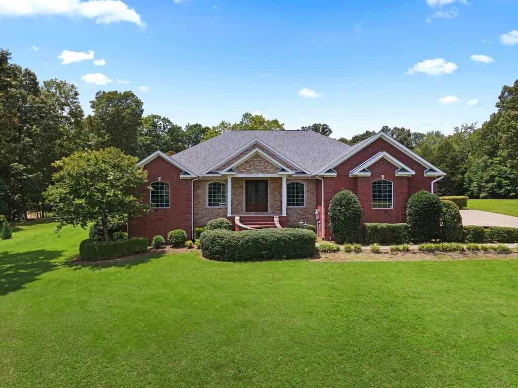 1075 Bent Creek Drive Benton KY 42025