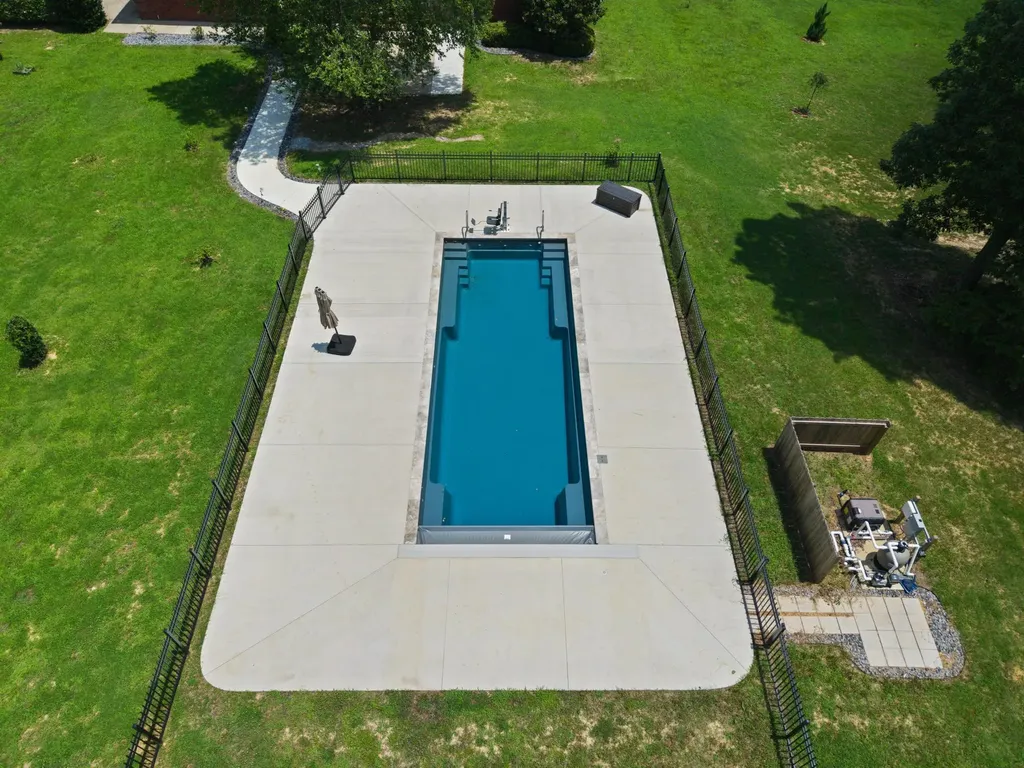 1075 Bent Creek Drive Benton KY 42025