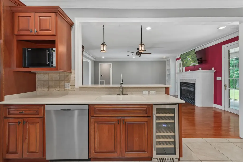 1075 Bent Creek Drive Benton KY 42025