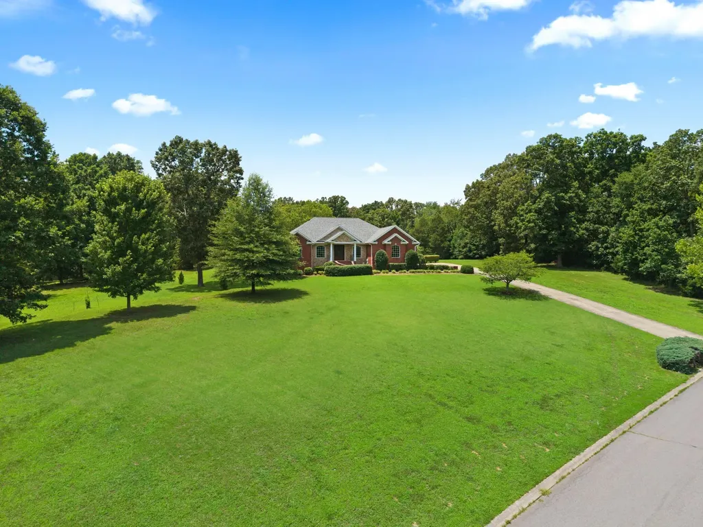 1075 Bent Creek Drive Benton KY 42025