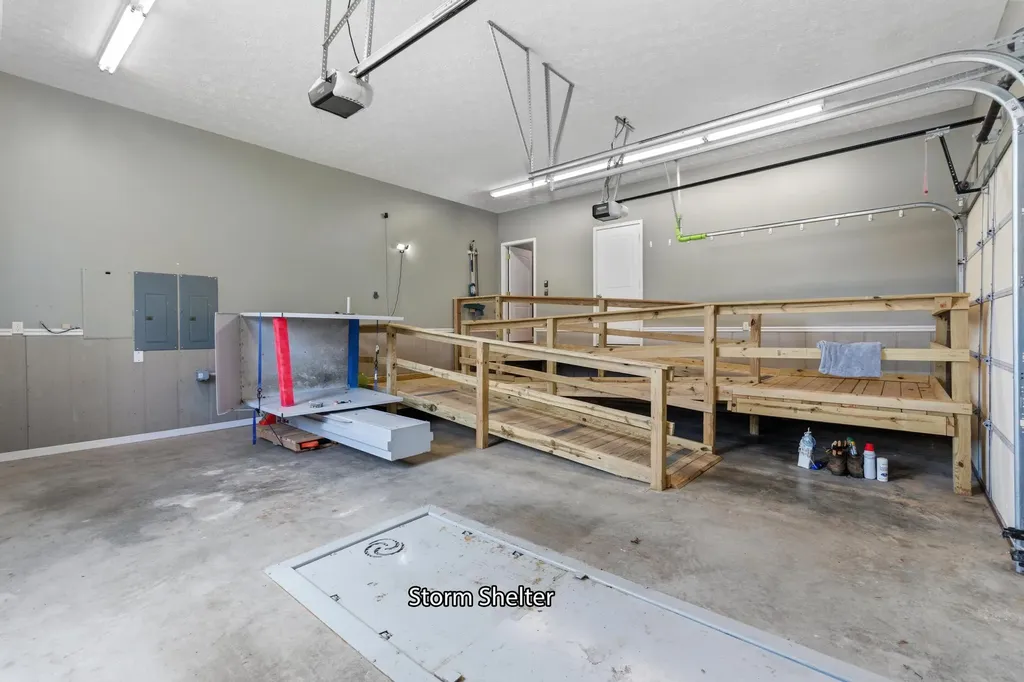 1075 Bent Creek Drive Benton KY 42025