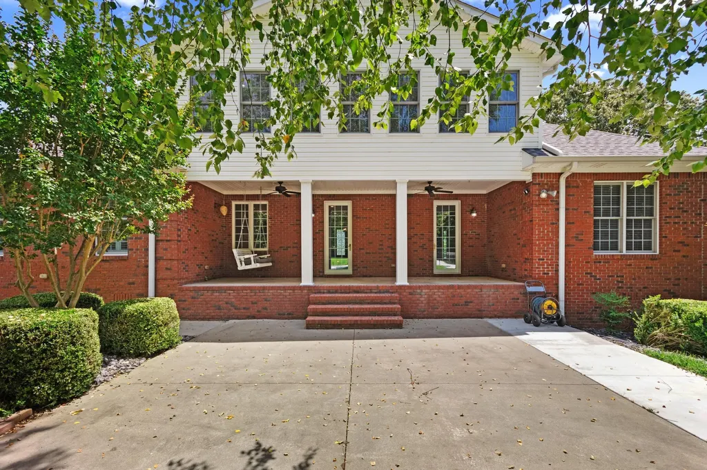 1075 Bent Creek Drive Benton KY 42025