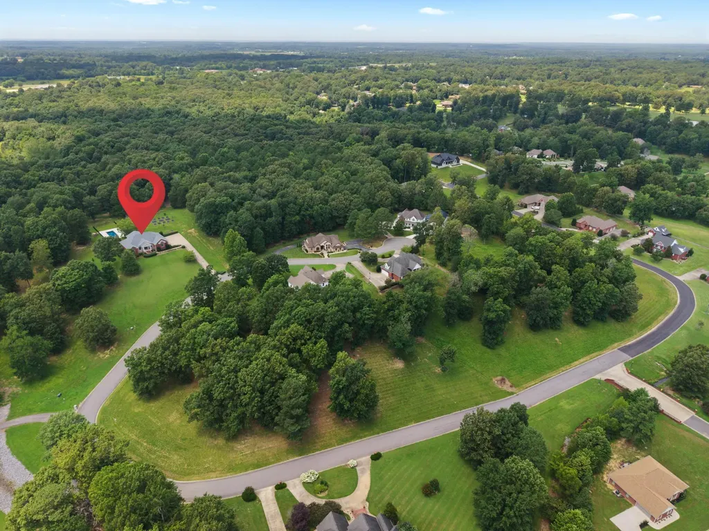 1075 Bent Creek Drive Benton KY 42025