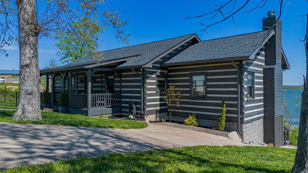 458 Sherwood Drive Gilbertsville KY 42044