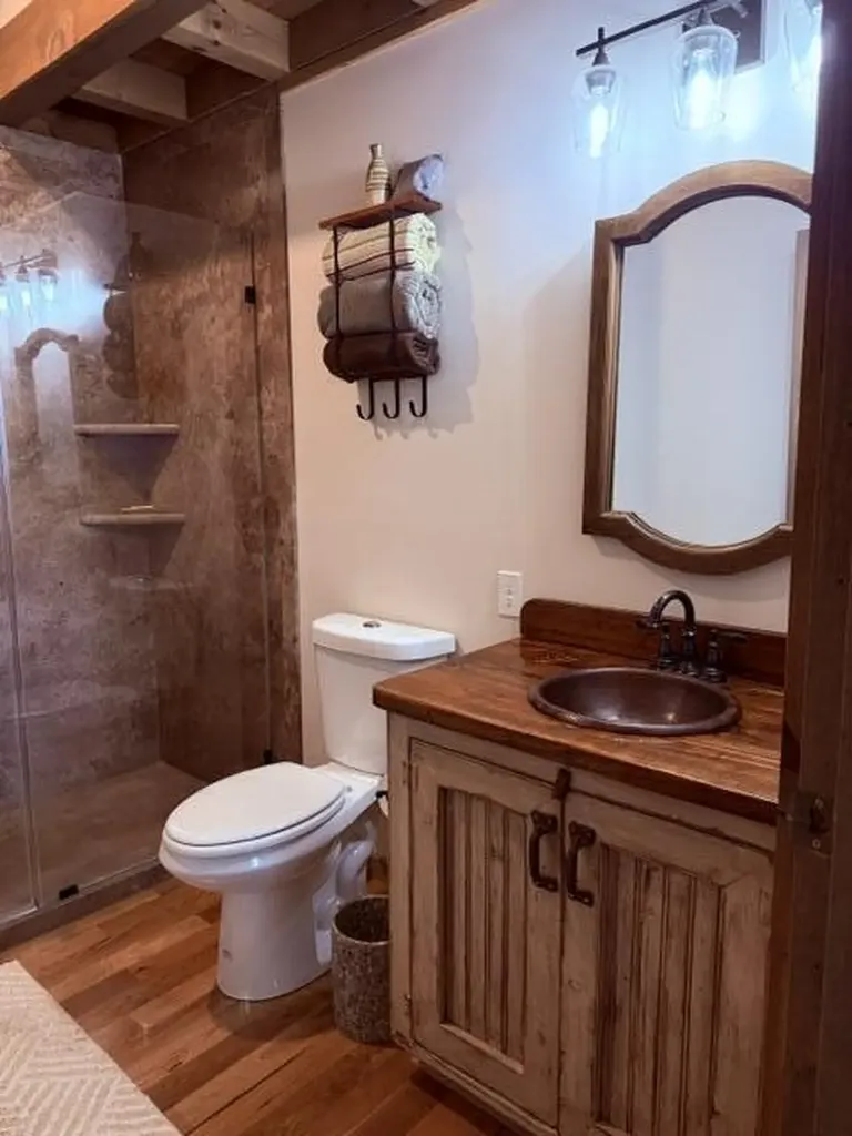 458 Sherwood Drive Gilbertsville KY 42044