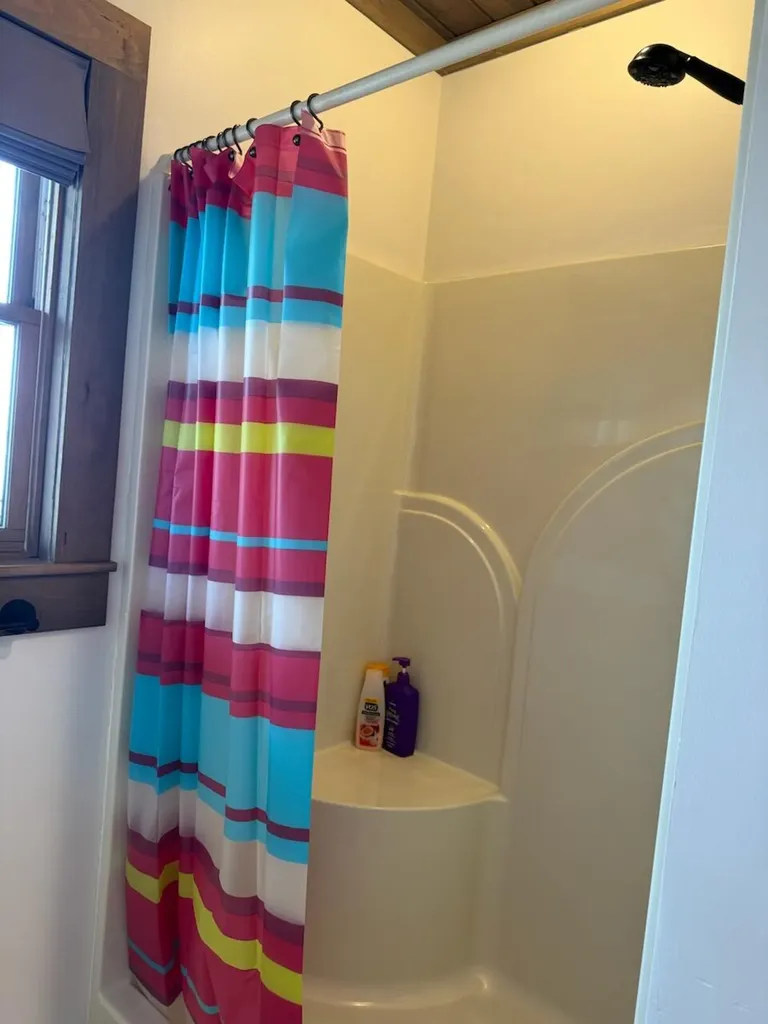458 Sherwood Drive Gilbertsville KY 42044