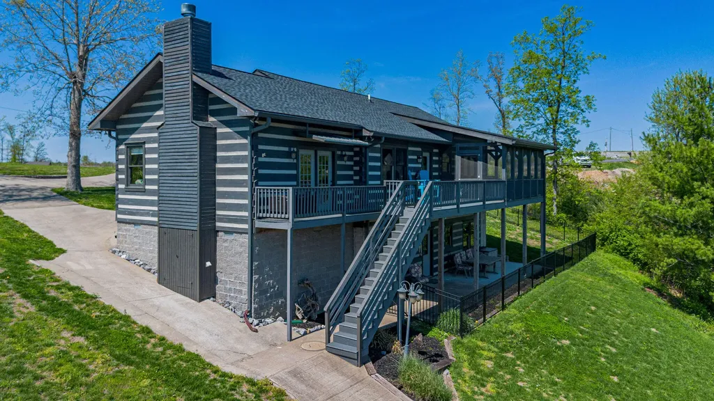 458 Sherwood Drive Gilbertsville KY 42044
