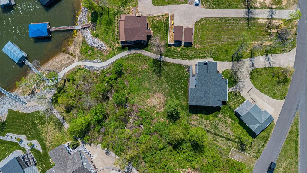458 Sherwood Drive Gilbertsville KY 42044