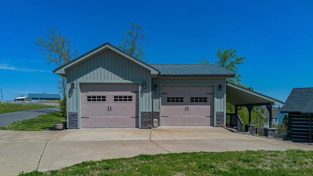 458 Sherwood Drive Gilbertsville KY 42044