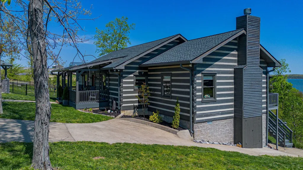 458 Sherwood Drive Gilbertsville KY 42044