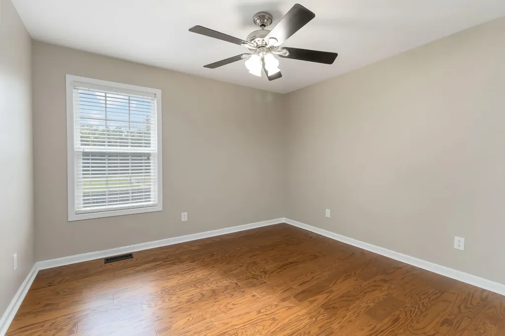 201 Nelson Park Nicholasville KY 40356