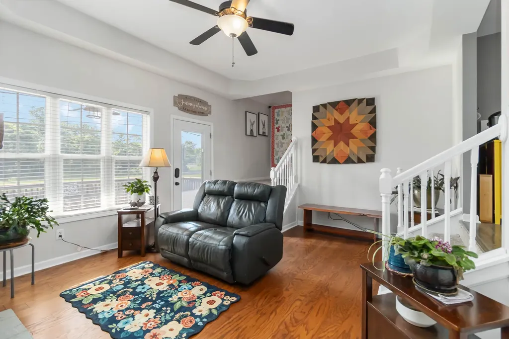 201 Nelson Park Nicholasville KY 40356