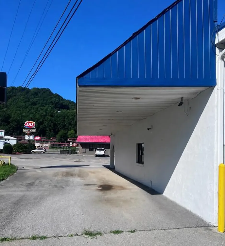 12554 Main Street Martin KY 41649