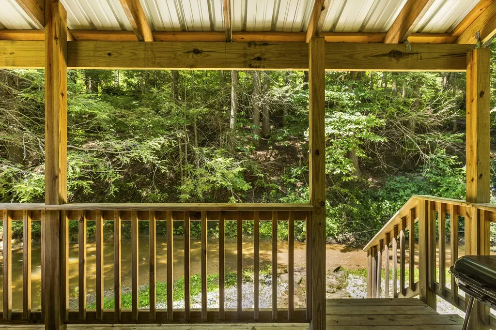 76 High Falls Creek Drive Campton KY 41301
