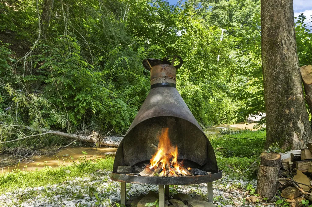76 High Falls Creek Drive Campton KY 41301