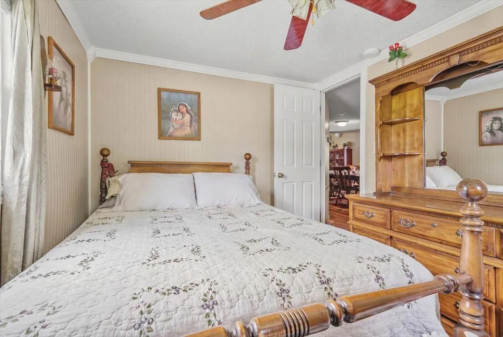 60 Rj Wagers Road Manchester KY 40962