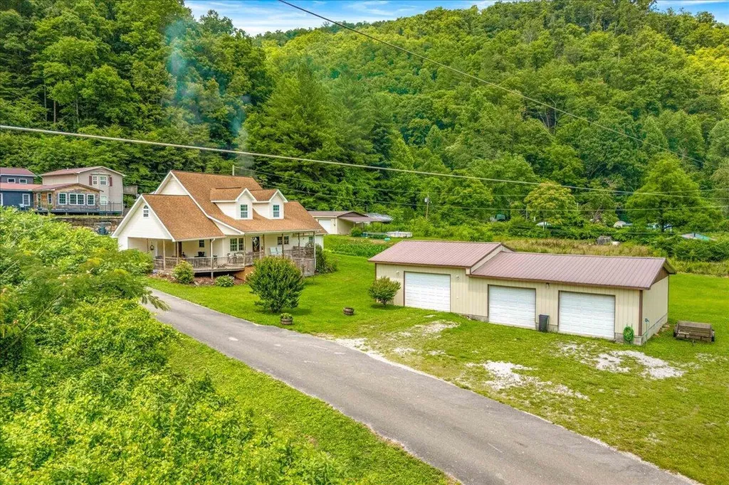 60 Rj Wagers Road Manchester KY 40962